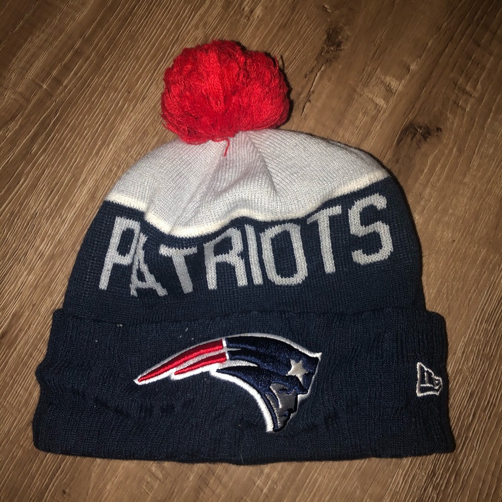 New Era New England Patriots PomPom Hat